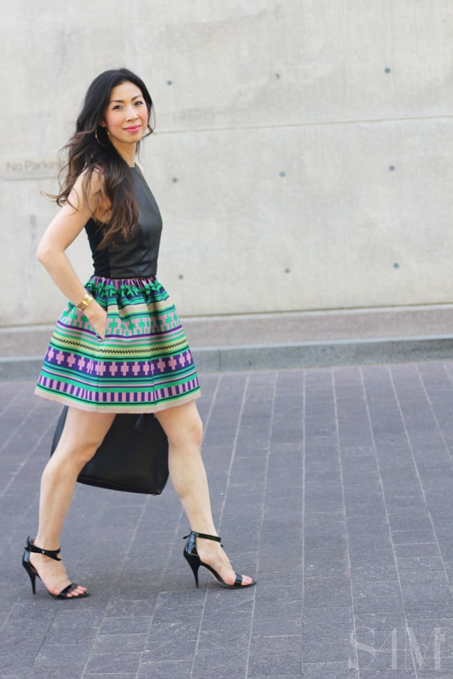style of sam, msgm aztec skirt, rsthecon outfit, alice and olivia black leather crop top, how to wear a crop top
