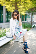 how to wear summer dress in the fall, how to wear a floral dress