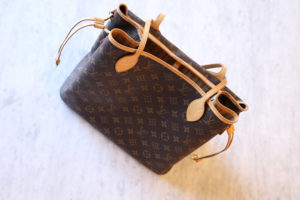 Louis Vuitton Neverfull MM Review what's in my bag