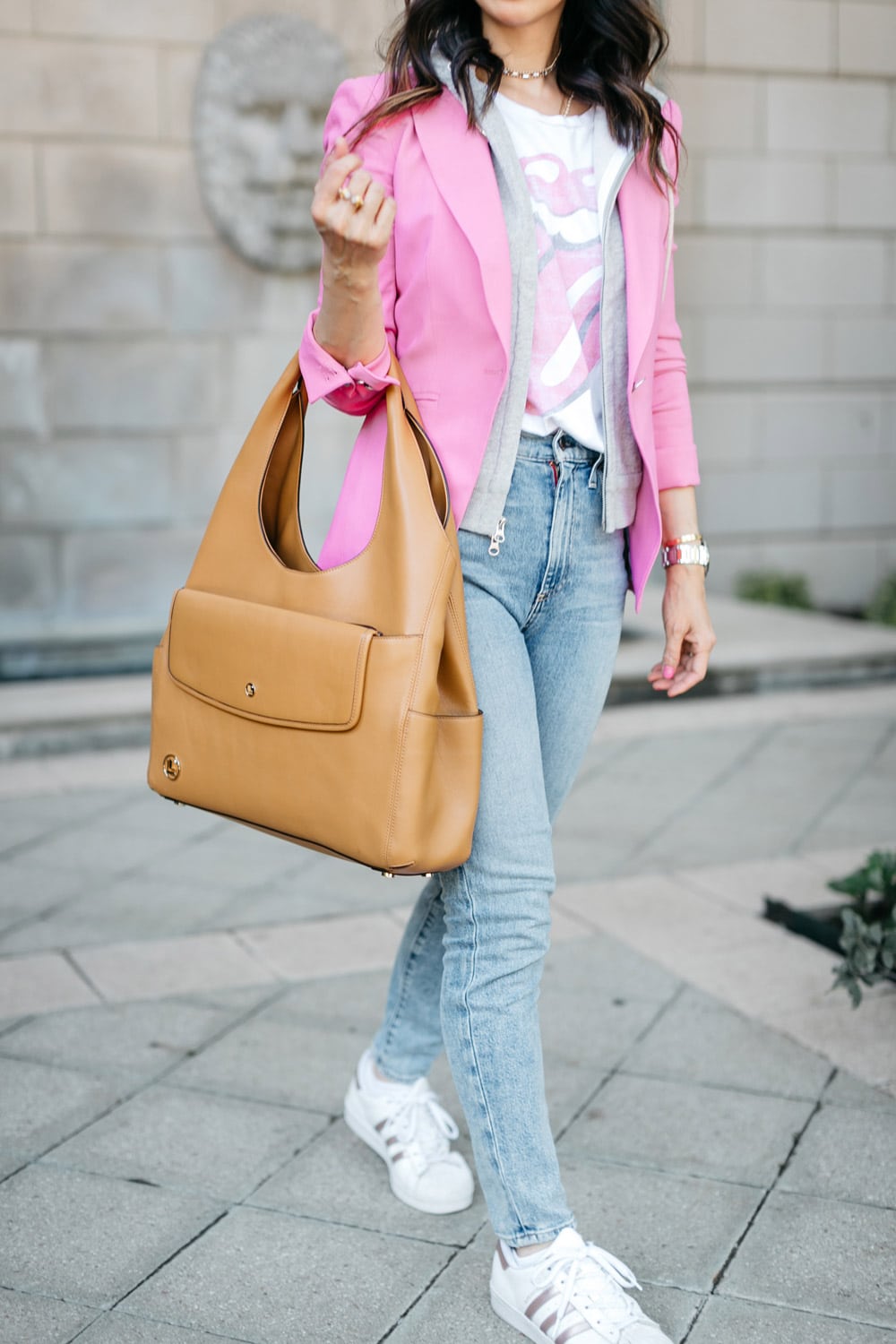 style of sam in veronica beard pink blazer travel style luna by lavoie isabella bag