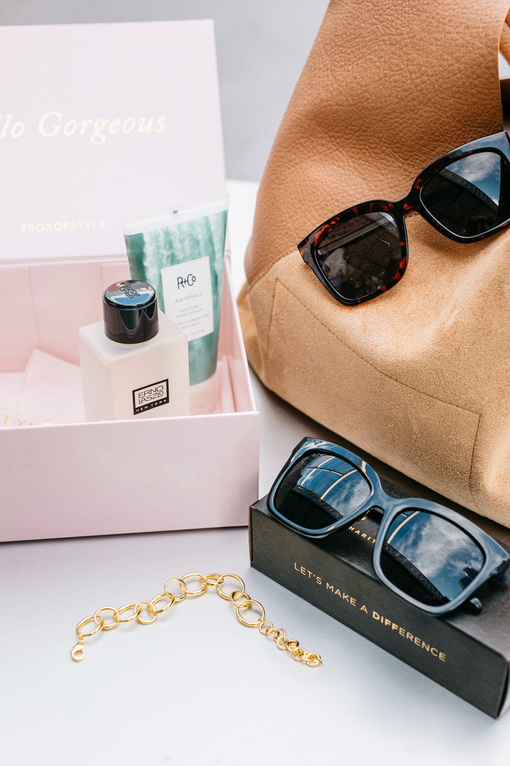 what's in the spring box of style 2020, diff bella sunglasses